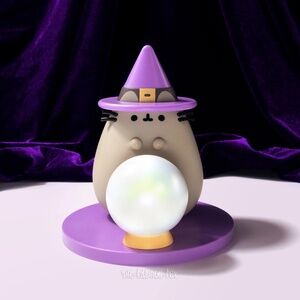 Pusheen Halloween Witch Crystal Ball Fortuneteller Vinyl Figure October 2024 Box